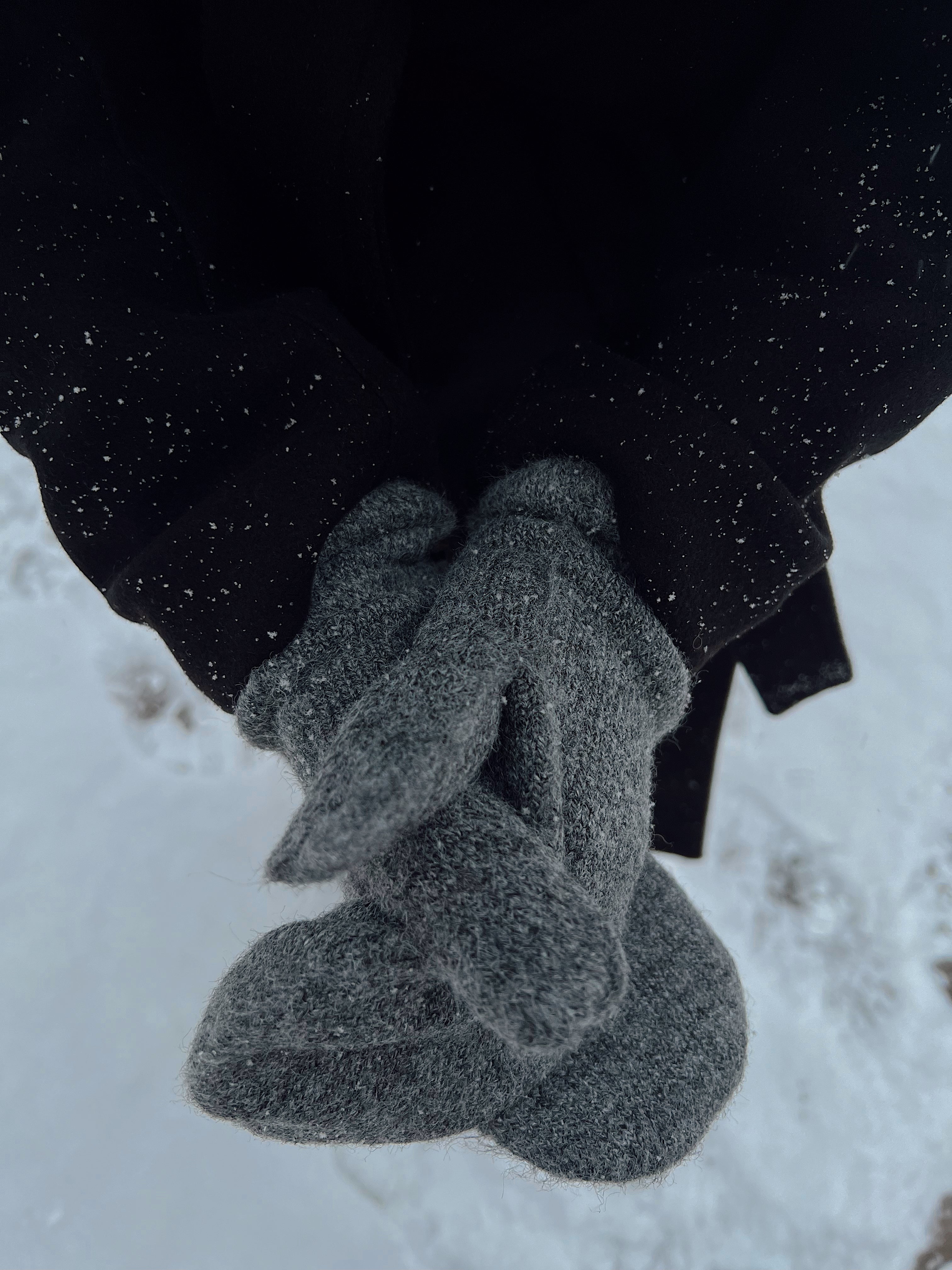 PCBERTA Mittens - Medium Grey Melange